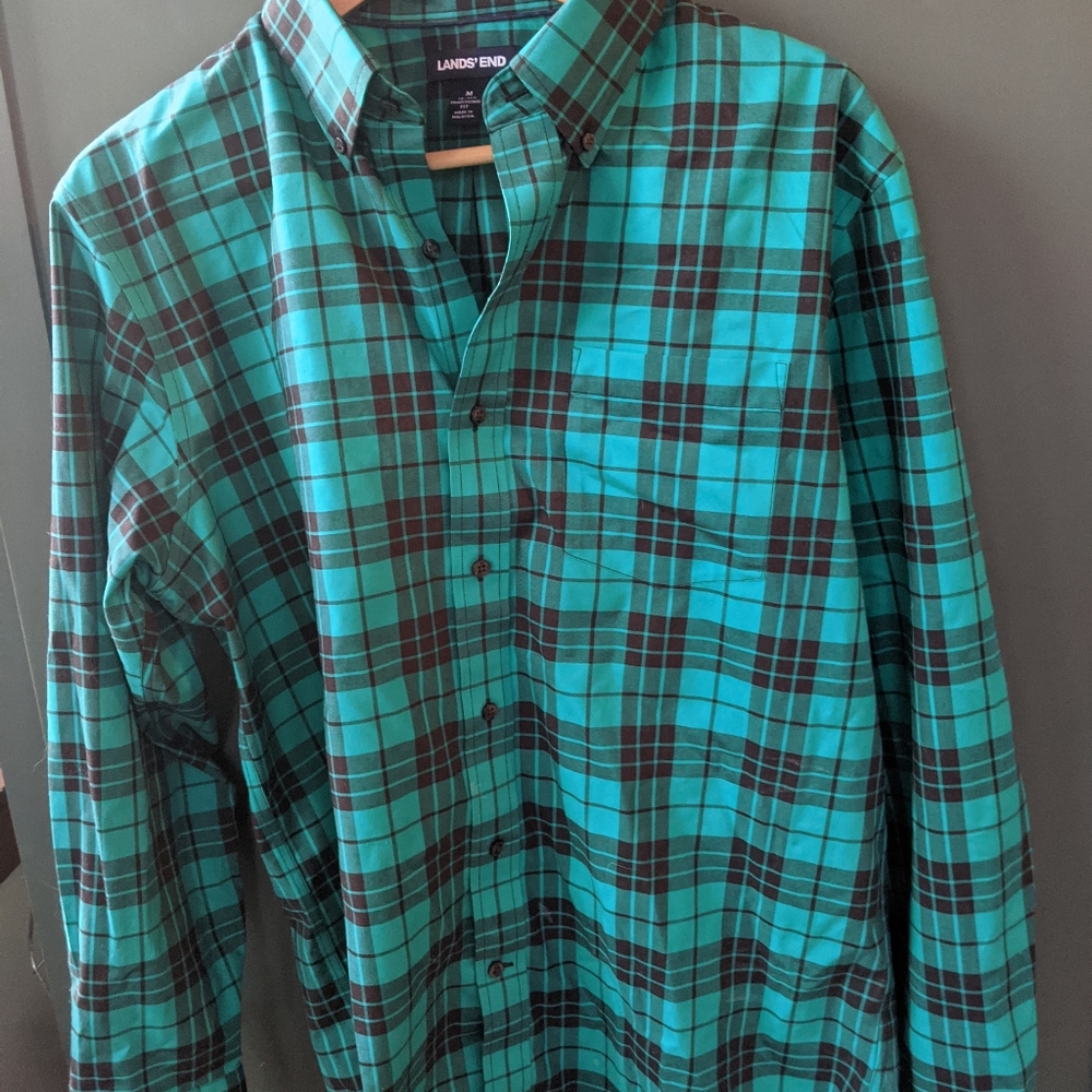 Lands End no iron button down